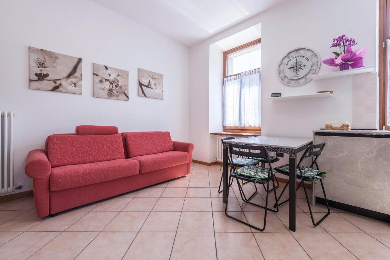 Appartamento Ania Vista Castello Tenno Extérieur photo